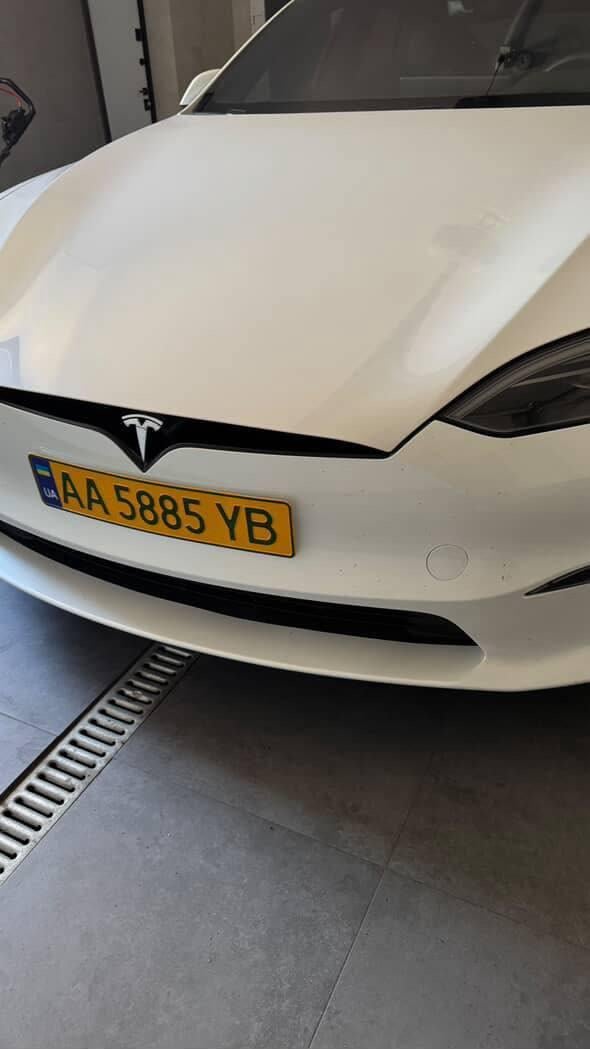 Крепления для одного номерного знака безрамочные магнитные Белый - фото 8