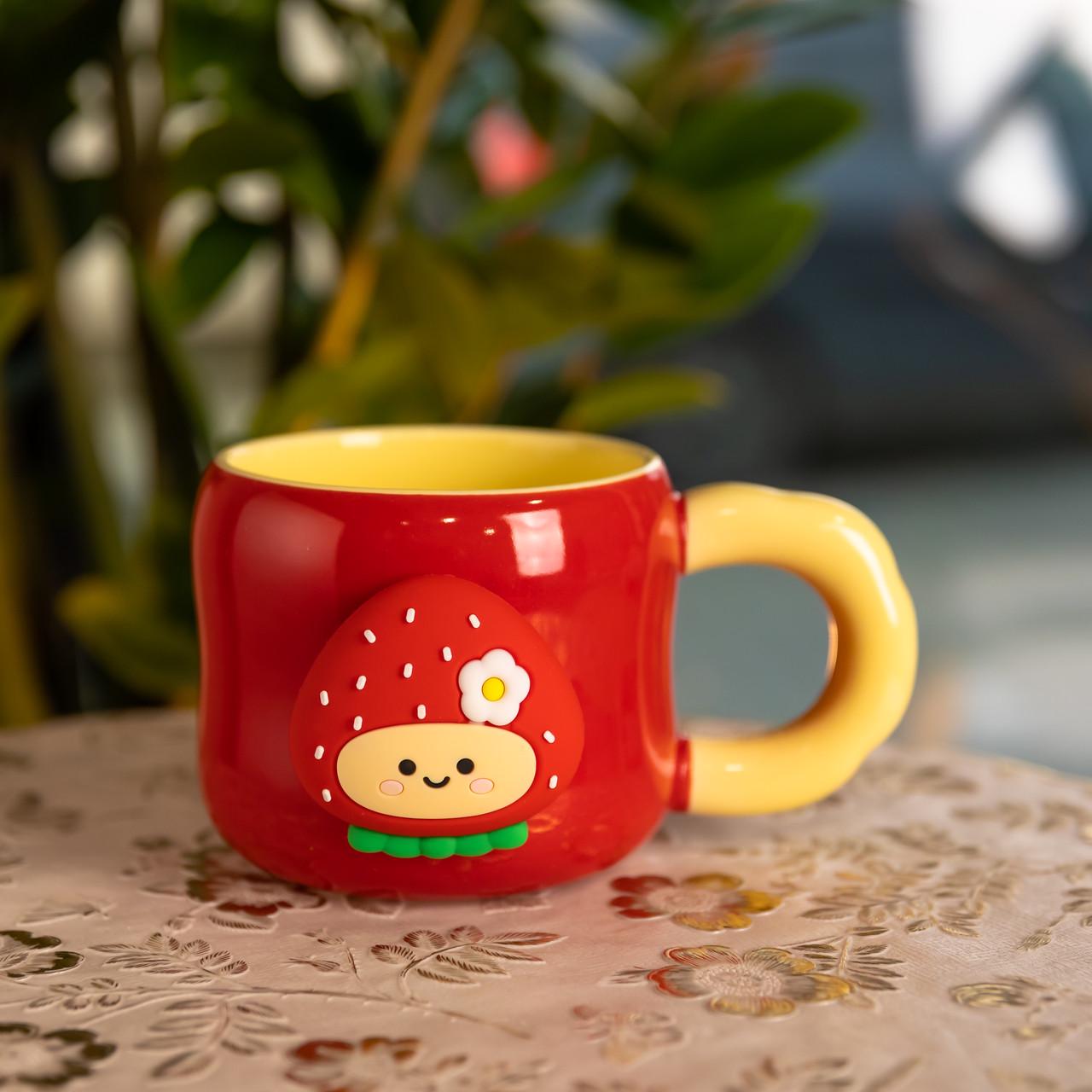 Чашка порцелянова Sanrio Strawberry з магнітним декором 400 мл Червоний (FM-53B) - фото 1 Чашка порцелянова Sanrio Strawberry з магнітним декором 400 мл Червоний (FM-53B) - фото 1