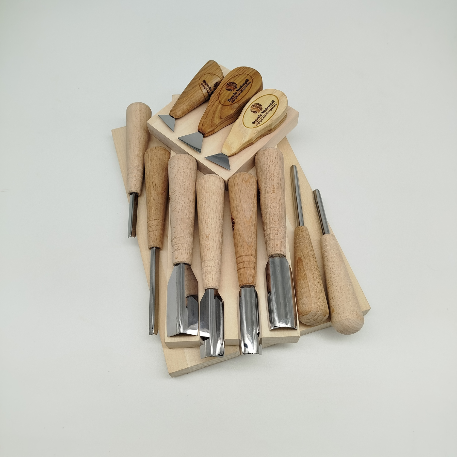 Набор для резьбы по дереву 3 доски/3 резаки/8 стамесок (33740836)