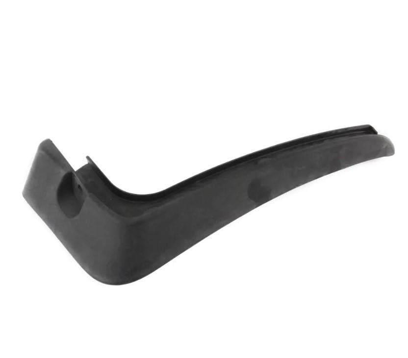 Брызговики автомобильные задние правые для Hyundai Santa Fe 2012-2015 пластиковые Черный (868422W000) Брызговики автомобильные задние правые для Hyundai Santa Fe 2012-2015 пластиковые Черный (868422W000)