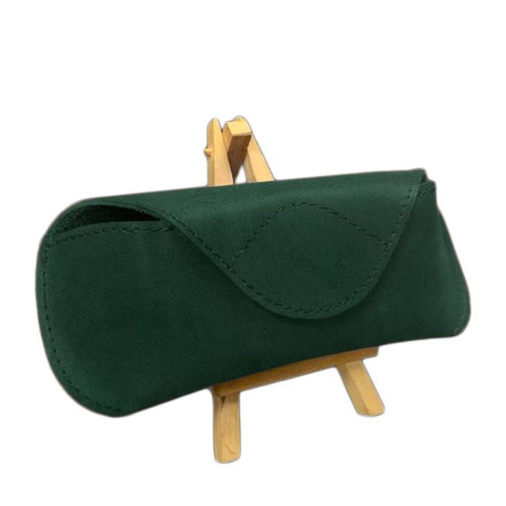 Чехол кожаный для очков с клапаном на магните Crazy Horse Зеленый (A-027722)