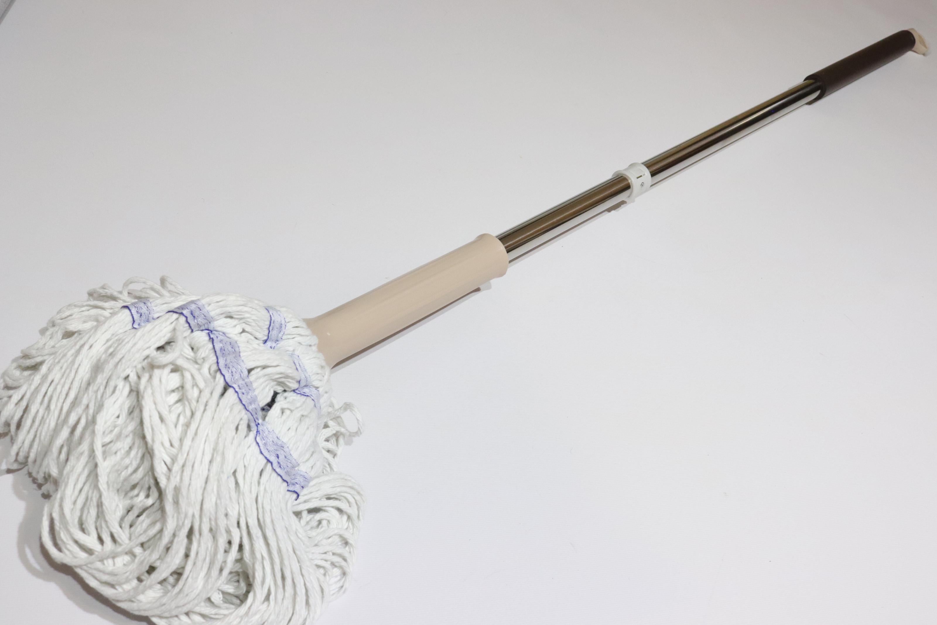 Швабра хлопковая Ледащо с автоматическим отжимом (4130) Швабра хлопковая Ледащо с автоматическим отжимом (4130)