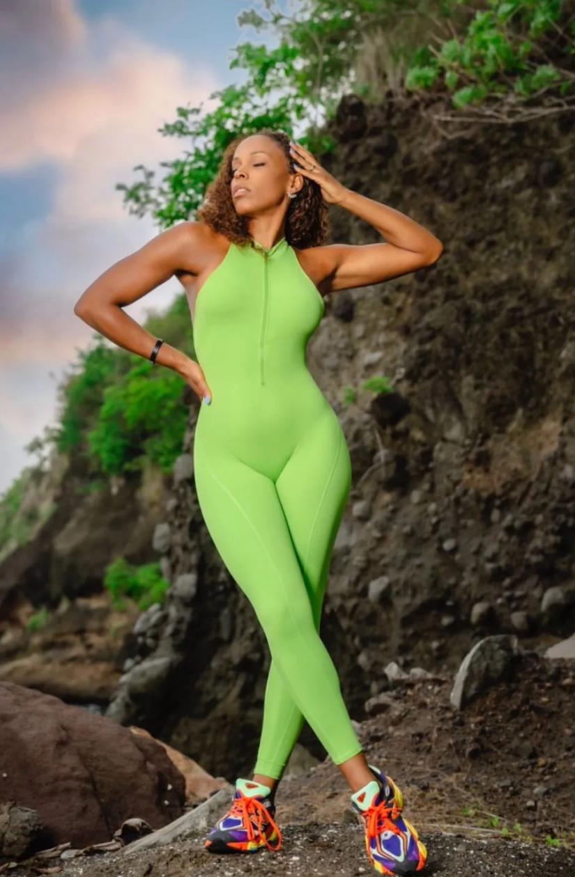 Комбинезон спортивный длинный с чашками и пуш-ап S Зеленый (WH011S)