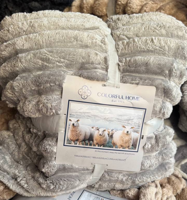 Покривало двухстороннє на овчині 200х220 см Білий - фото 1