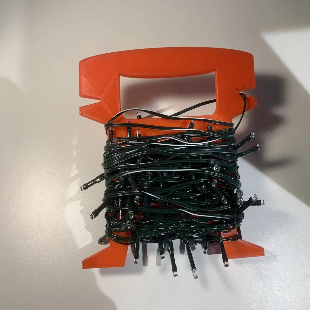 Органайзер для праздничных гирлянд Christmas Light Storage 12 см 3D-печать