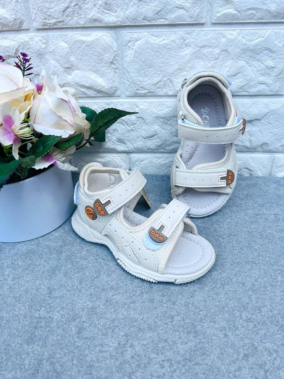 Босоніжки для хлопчиків Clibee 1745 р. 29 17,3 см Білий (1745-3)