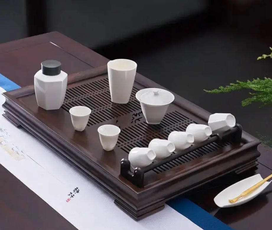 Чабань чайный китайский столик Hantang деревянный 54,6х37,3х6,8 см (833) Чабань чайный китайский столик Hantang деревянный 54,6х37,3х6,8 см (833)