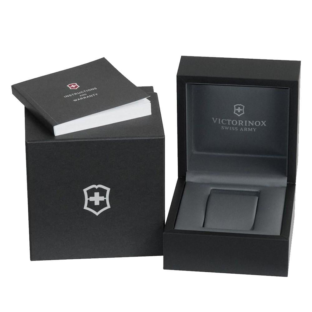 Наручний годинник чоловічий Victorinox Swiss Army Maverick Chrono кварцевий Silver (V241695) - фото 5 Наручний годинник чоловічий Victorinox Swiss Army Maverick Chrono кварцевий Silver (V241695) - фото 5