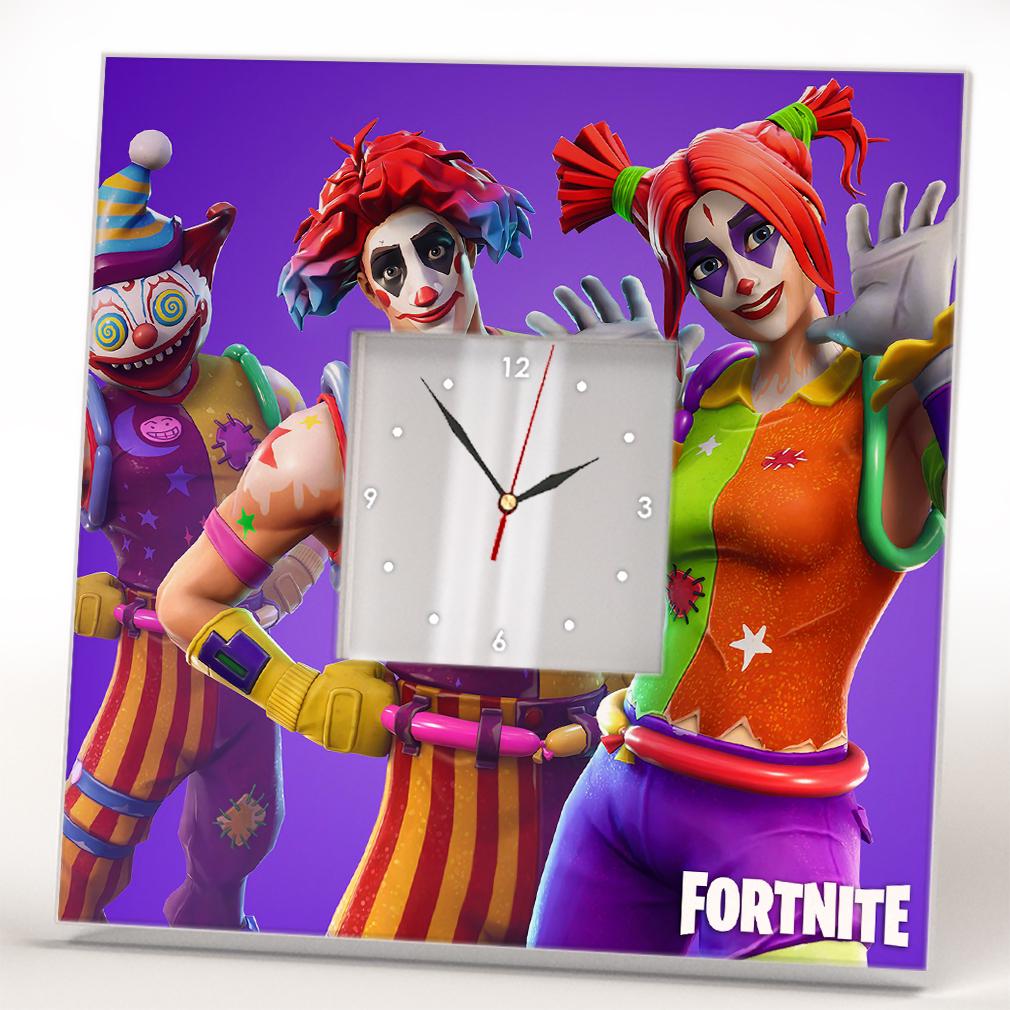 Часы Персонажи игры ''Fortnite'' 260x260 мм (C04427)