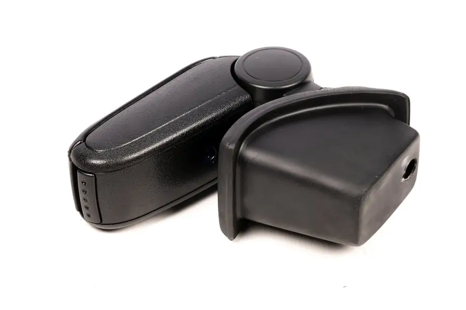 Подлокотник в подстаканник V1 Renault Megane 2 (29-51-6112603n)