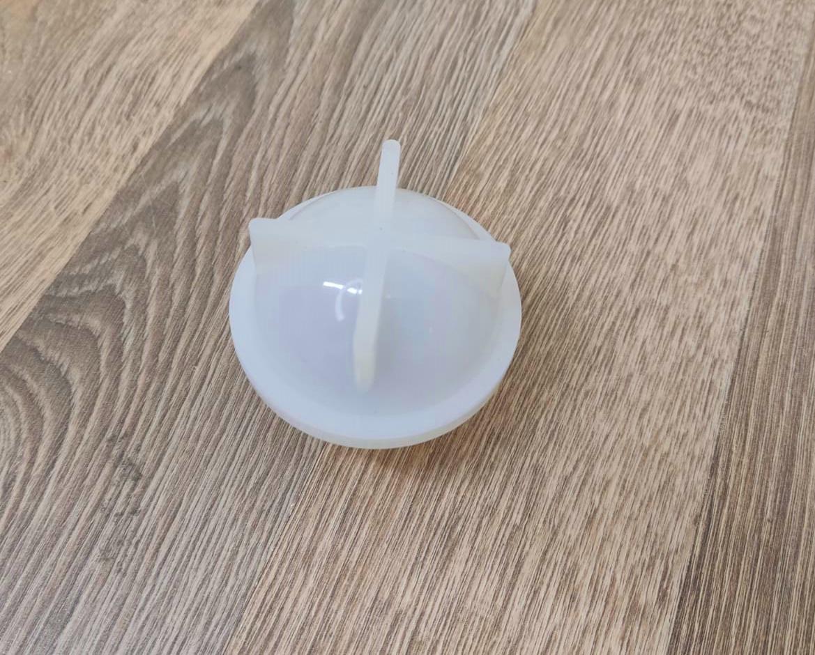 Форма молд Шар из двух половин для эпоксидной смолы 60 мм (5371) - фото 2 Форма молд Шар из двух половин для эпоксидной смолы 60 мм (5371) - фото 2