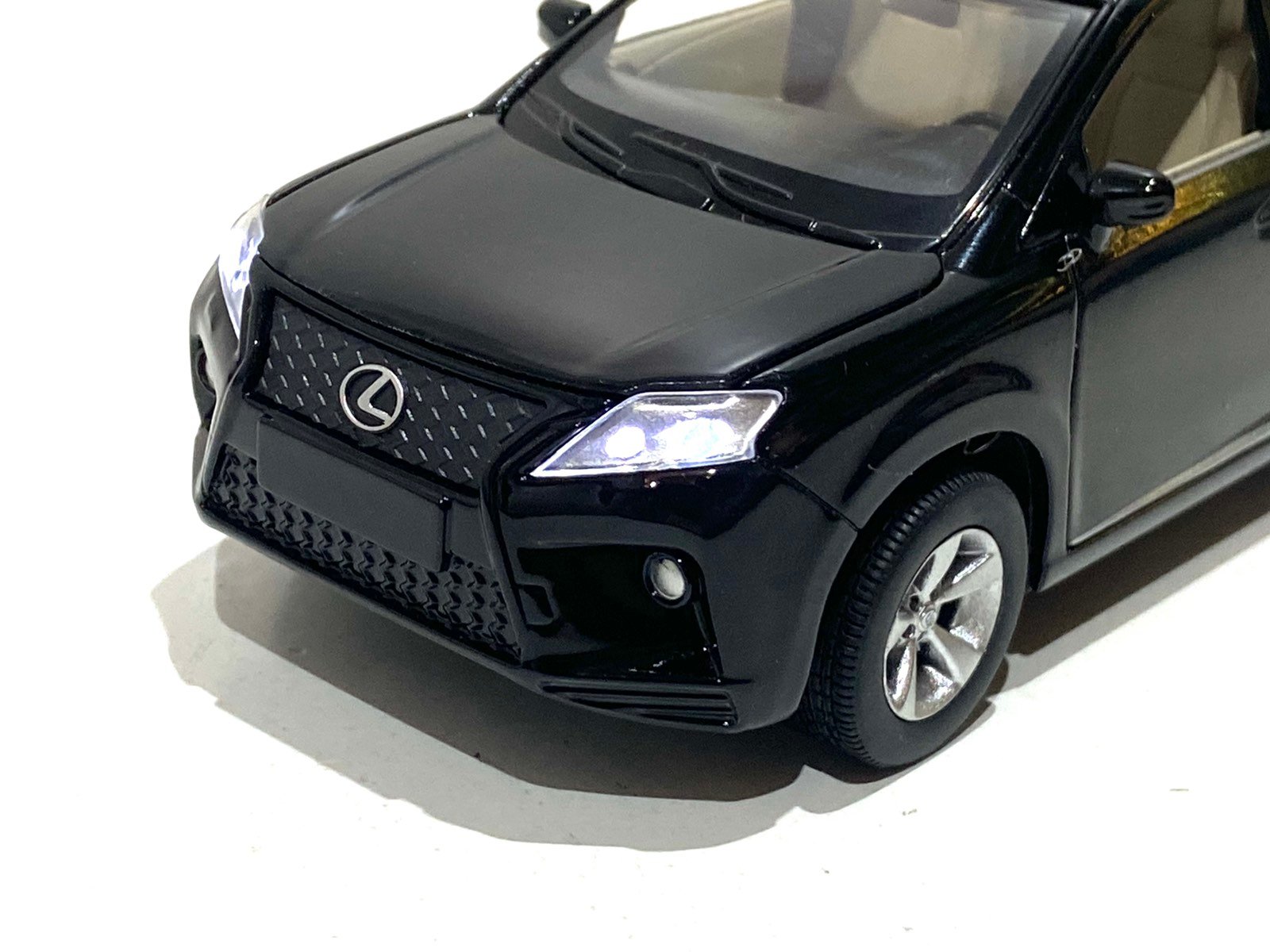 Машинка АвтоСвіт Lexus RX метал 1:32 Чорний (AS-2706) - фото 6