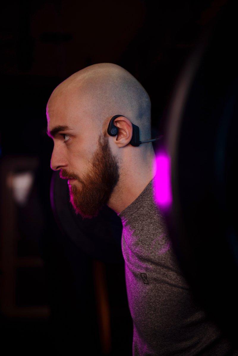 Навушники з кістковою провідністю для спорту FlowMotion M1 Pro Bluetooth 5.3 водонепроникні IP68 вбудована пам'ять 32 Гб Чорний (flwmtn.m1pro) - фото 5 Навушники з кістковою провідністю для спорту FlowMotion M1 Pro Bluetooth 5.3 водонепроникні IP68 вбудована пам'ять 32 Гб Чорний (flwmtn.m1pro) - фото 5