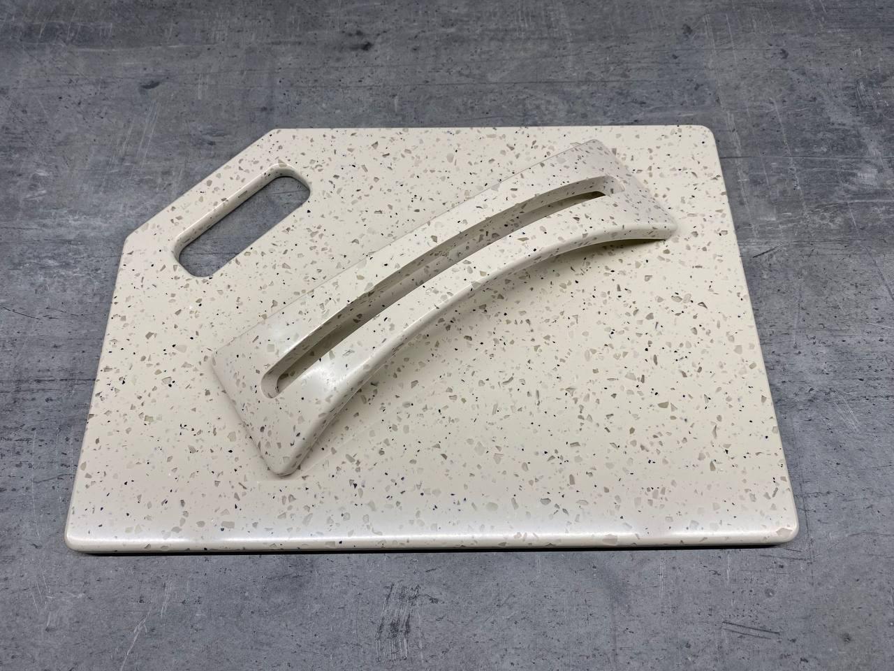 Доска кухонная Bosque на подставке из искусственного акрилового камня 350x250 мм (204) - фото 3 Доска кухонная Bosque на подставке из искусственного акрилового камня 350x250 мм (204) - фото 3