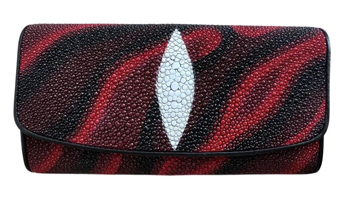 Кошелек черно-красный женский из натуральной кожи ската Ekzotic leather (stw15_2)