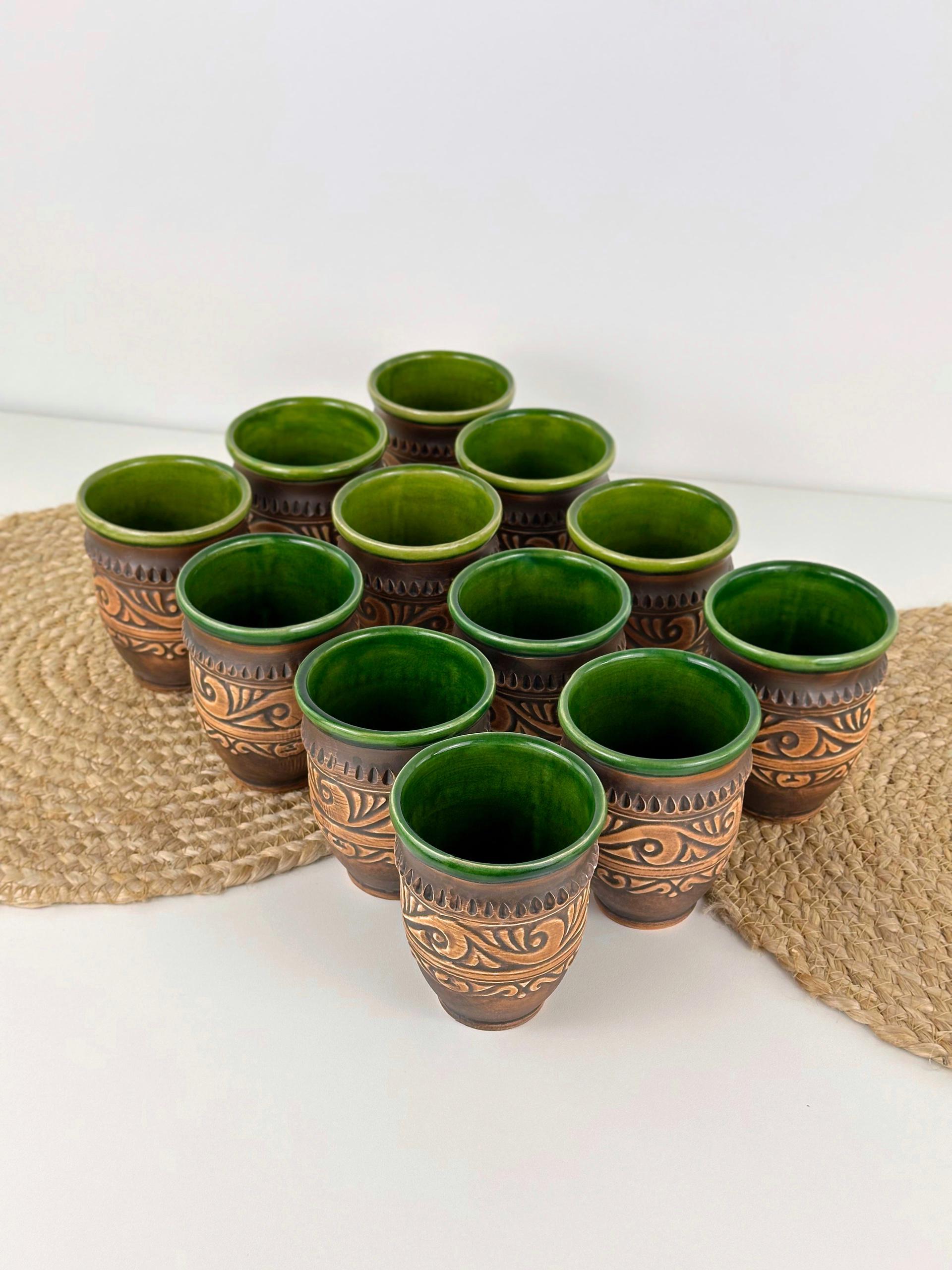 Набір глиняних склянок Гражда 0,3 л х 12 шт. Коричневий (17019-22) Набір глиняних склянок Гражда 0,3 л х 12 шт. Коричневий (17019-22)