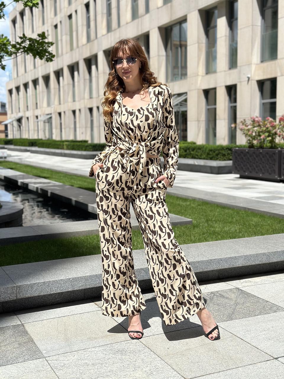 Костюм женский софт рубашка и брюки с шоколадным принтом 2XL Капучино (2656570190) - фото 3