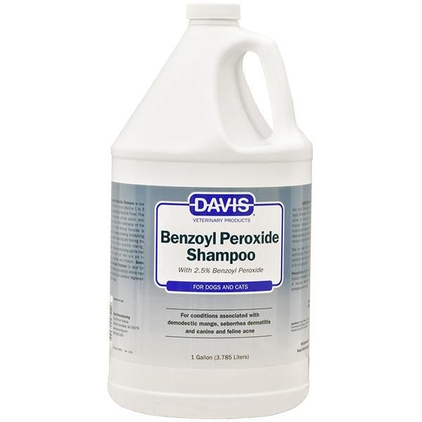 Шампунь Davis Benzoyl Peroxide 2,5% для собак и кошек с демодекозом и дерматитами 3,8 л