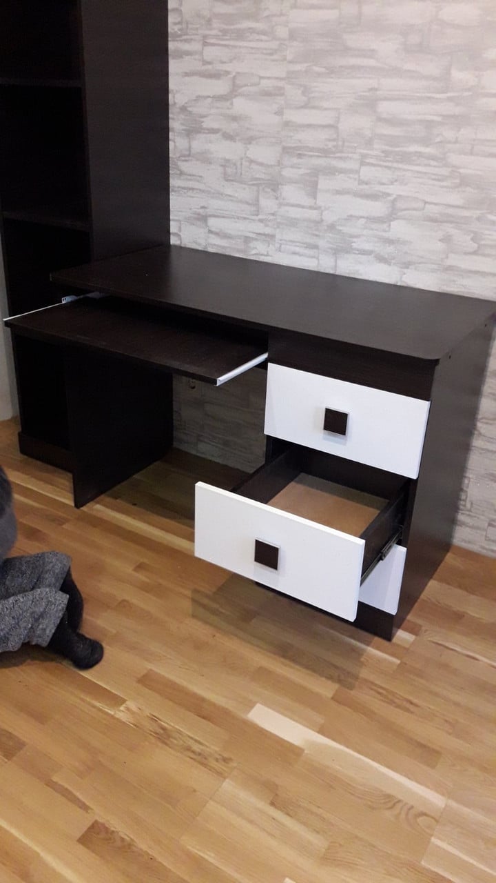 Стіл письмовий Еверест з надбудовою 110х55х172 см Венге темний/Білий (643cd52a6f1fa2201a3f8edf) - фото 4 Стіл письмовий Еверест з надбудовою 110х55х172 см Венге темний/Білий (643cd52a6f1fa2201a3f8edf) - фото 4