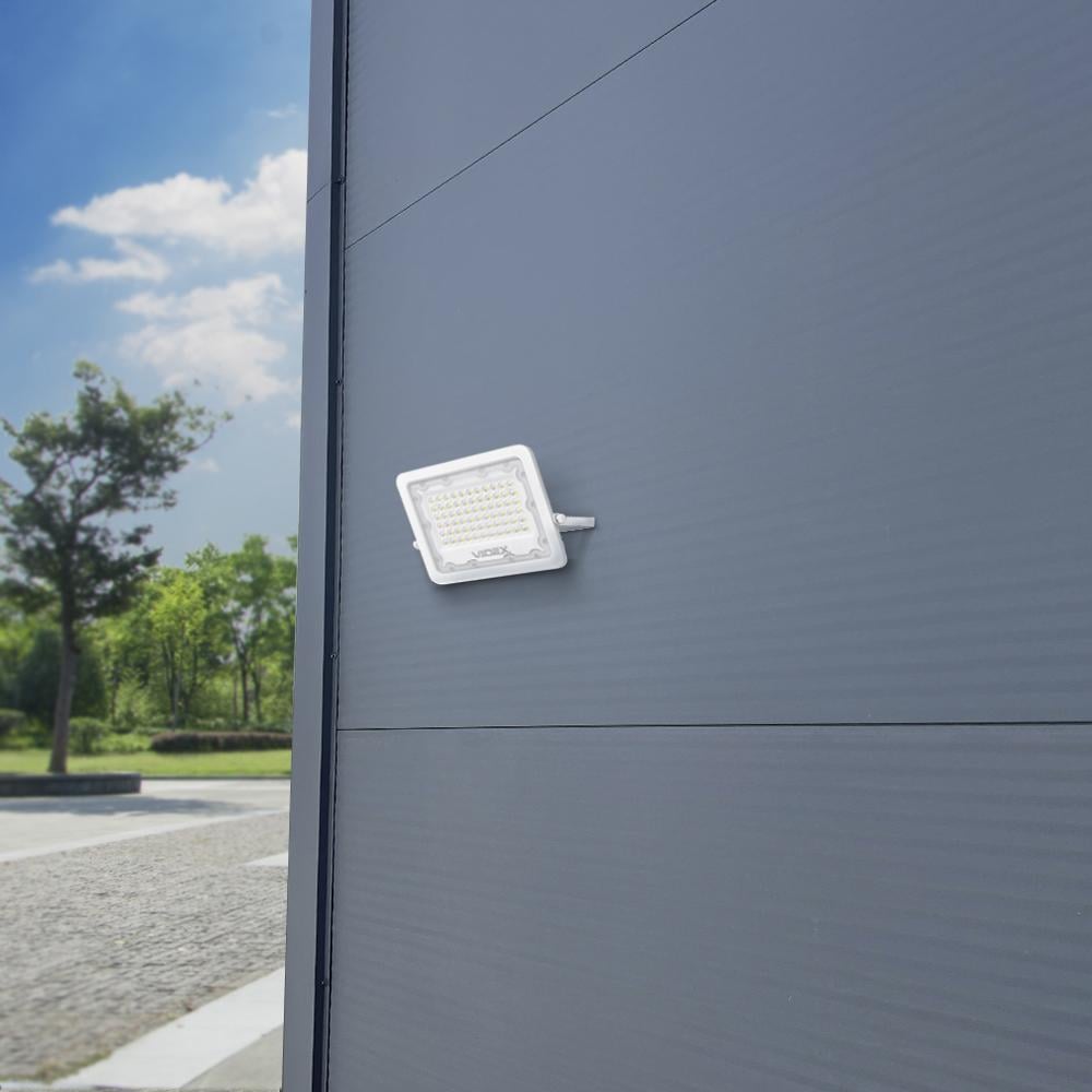 Прожектор Videx 50 W 5000 K 220 V (VL-F2e-505W) - фото 4 Прожектор Videx 50 W 5000 K 220 V (VL-F2e-505W) - фото 4