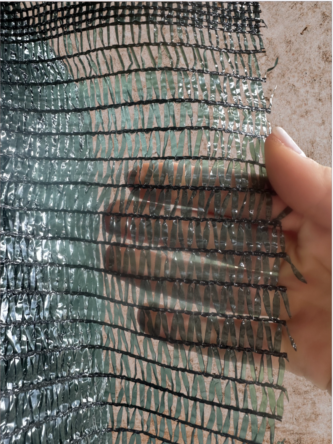 Сетка Добрая сеточка для затемнения 60% 12х20 м (158) - фото 4 Сетка Добрая сеточка для затемнения 60% 12х20 м (158) - фото 4