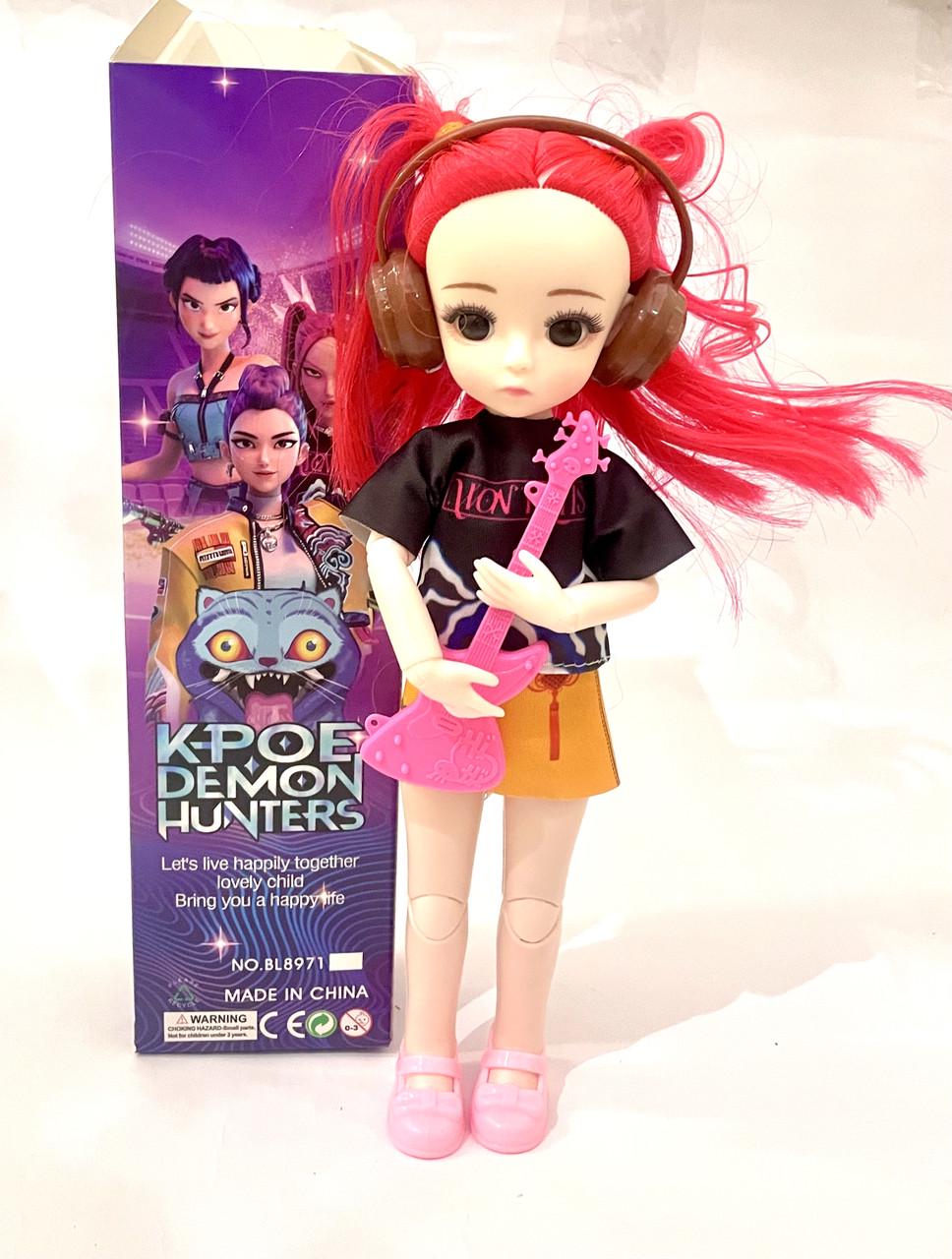 Кукла в стиле K-pop с гитарой Кукла в стиле K-pop с гитарой