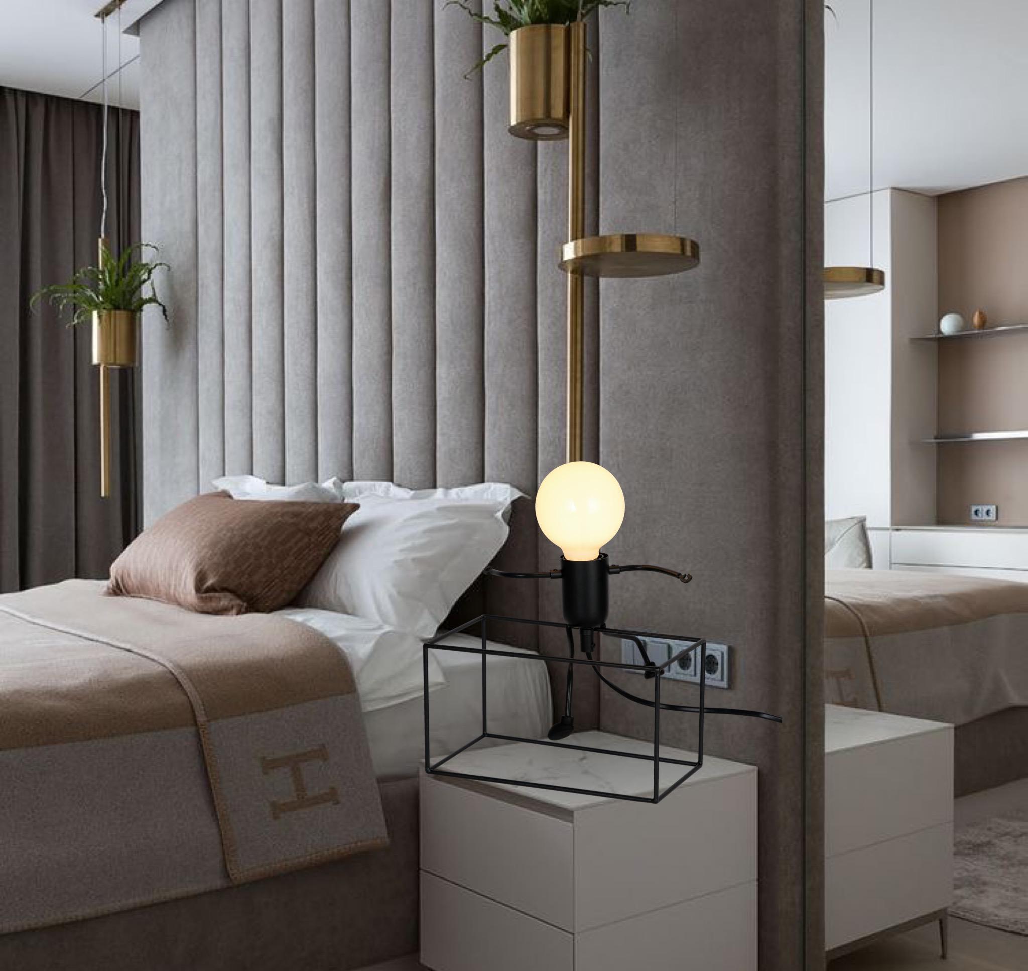 Лампа настільна Human у вигляді чоловічка на паралелепіпеді Чорний - фото 2