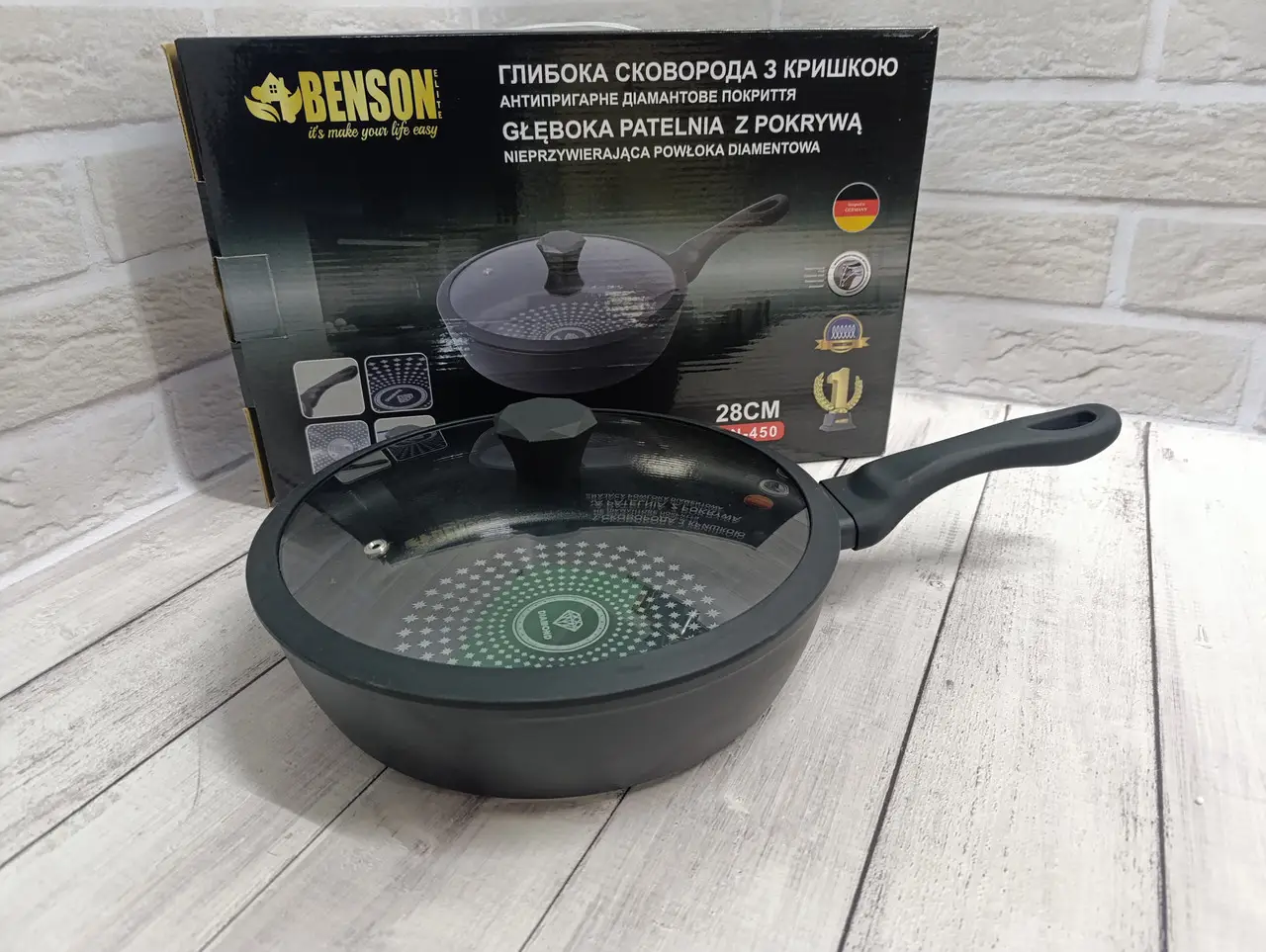 Сковорода із скляною кришкою Benson BN-450 Soft Touch 28 см 3,7 л литий алюміній/алмазне антипригарне покриття (ML-05263) - фото 2