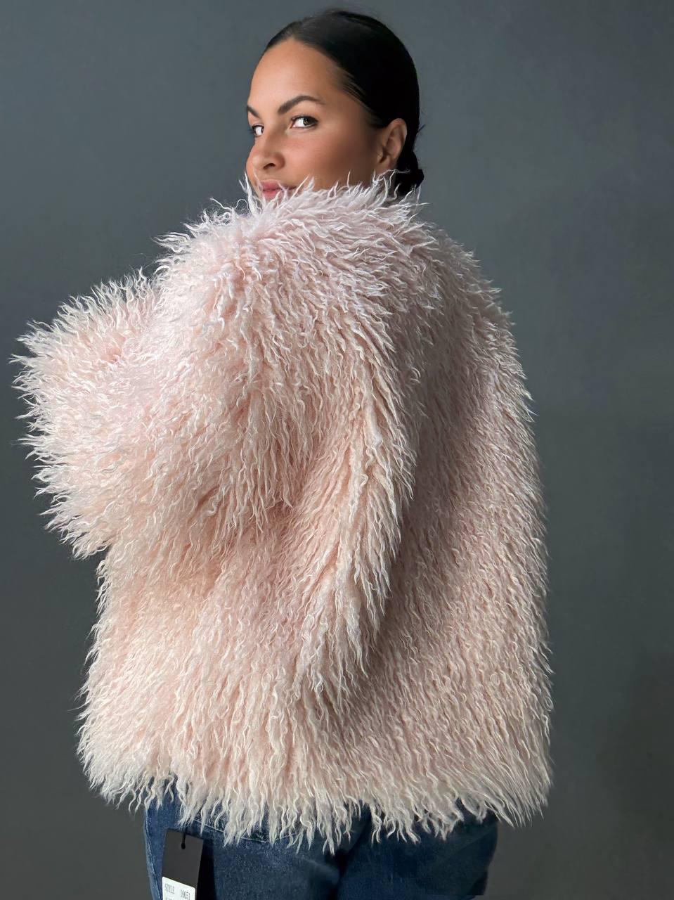 Шуба жіноча LADY YEP 10051 штучне хутро під ламу коротка M Рожевий (4911) - фото 2 Шуба жіноча LADY YEP 10051 штучне хутро під ламу коротка M Рожевий (4911) - фото 2