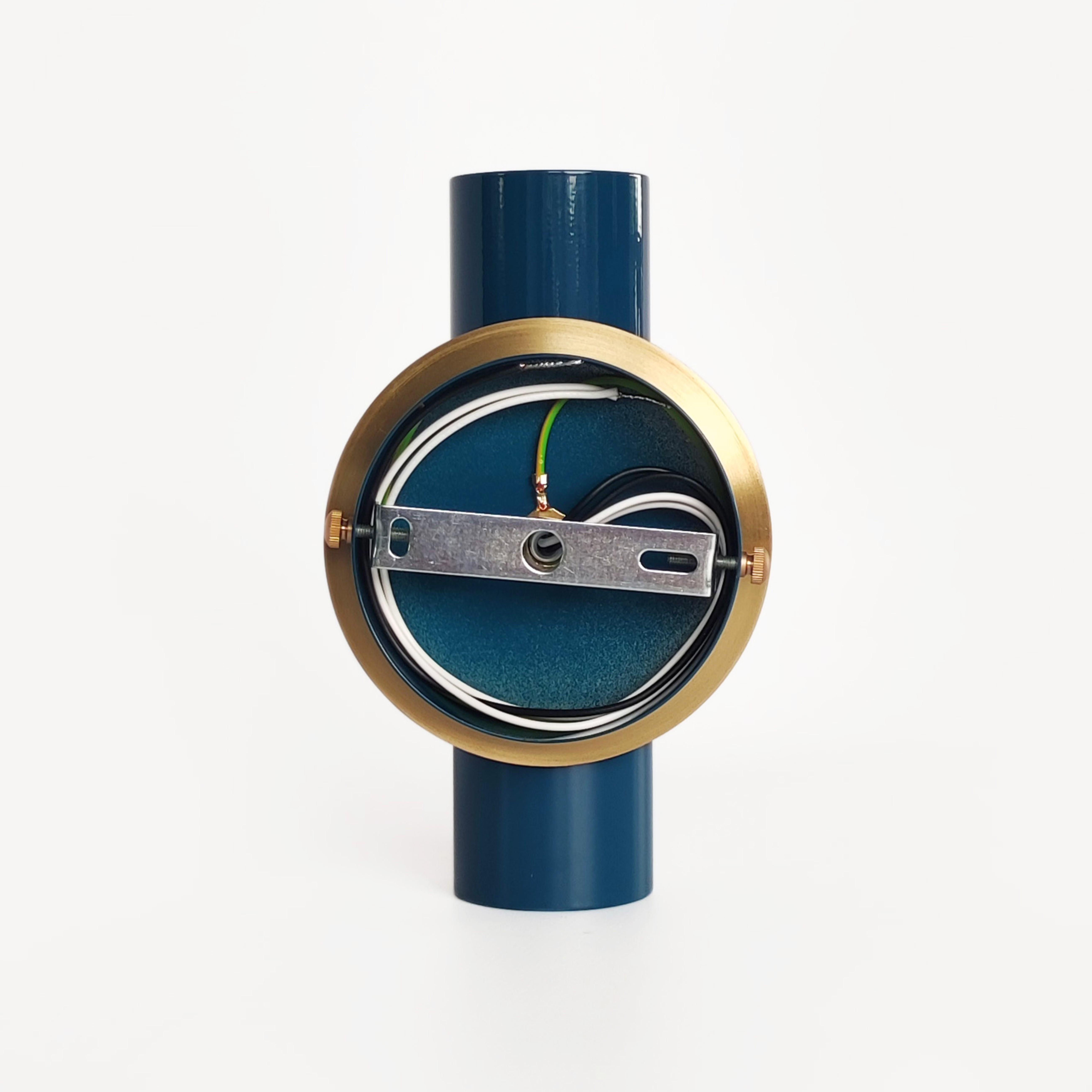 Настенный двойной светильник Gaff Design с деталями из латуни для ванной или спальни Синий (BRASS4) - фото 6 Настенный двойной светильник Gaff Design с деталями из латуни для ванной или спальни Синий (BRASS4) - фото 6