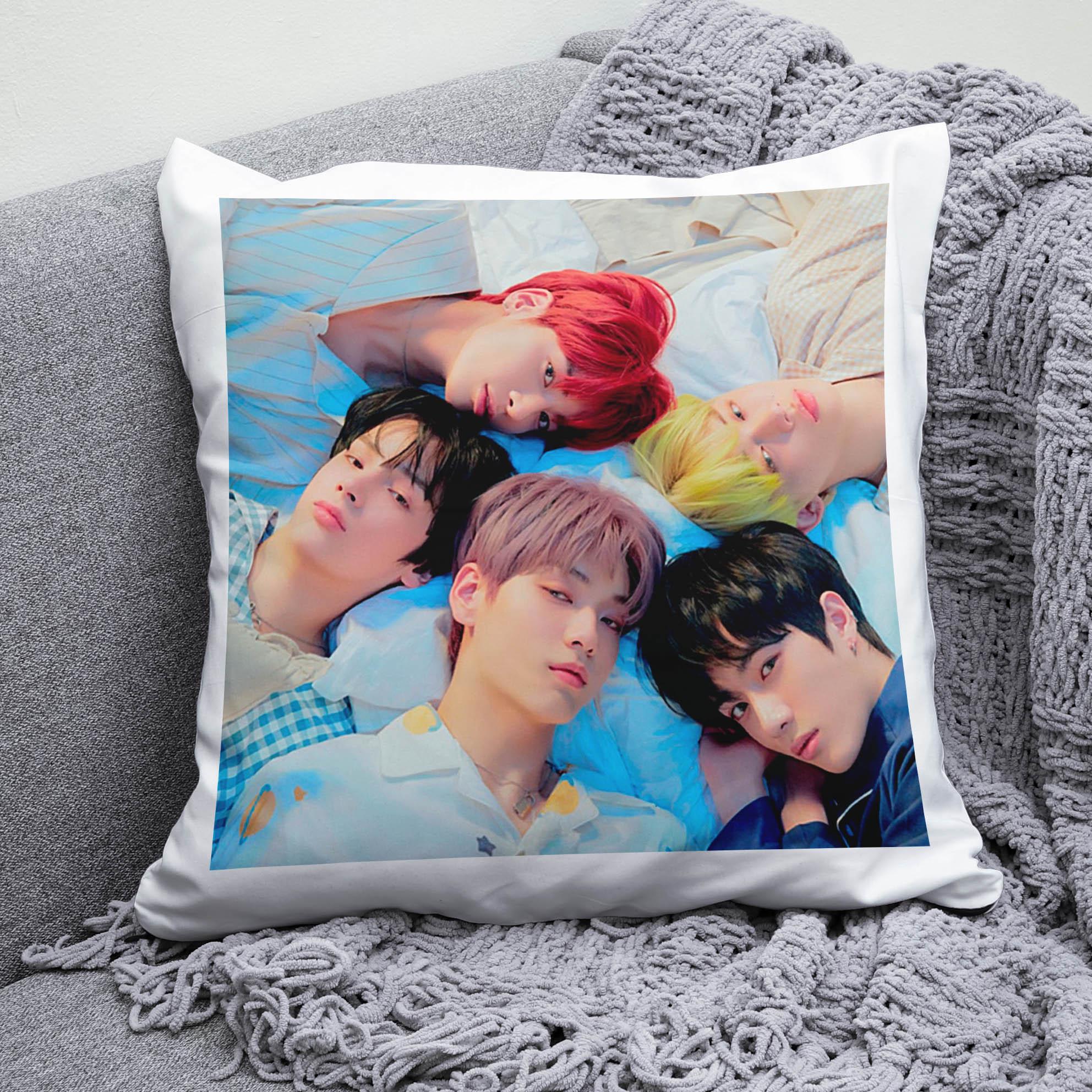Плюшевая подушка квадрат с принтом K-Pop Tomorrow X Together "3
