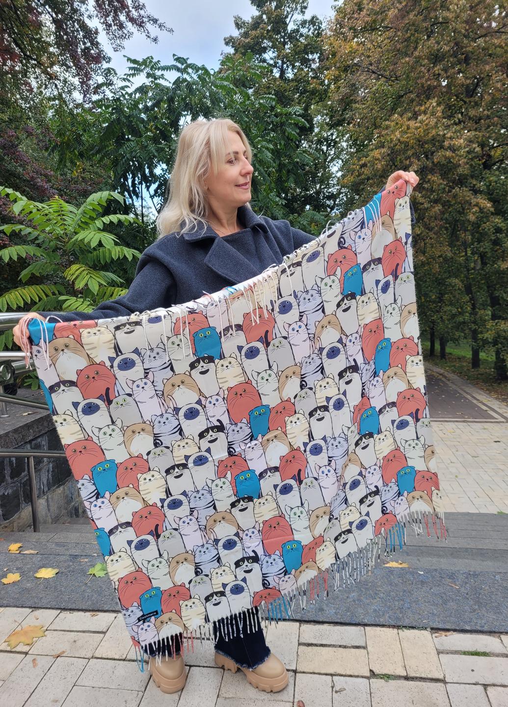 Платок женский двухсторонний кашемировый с принтом Котики 100х100 см Бежевый (01157)