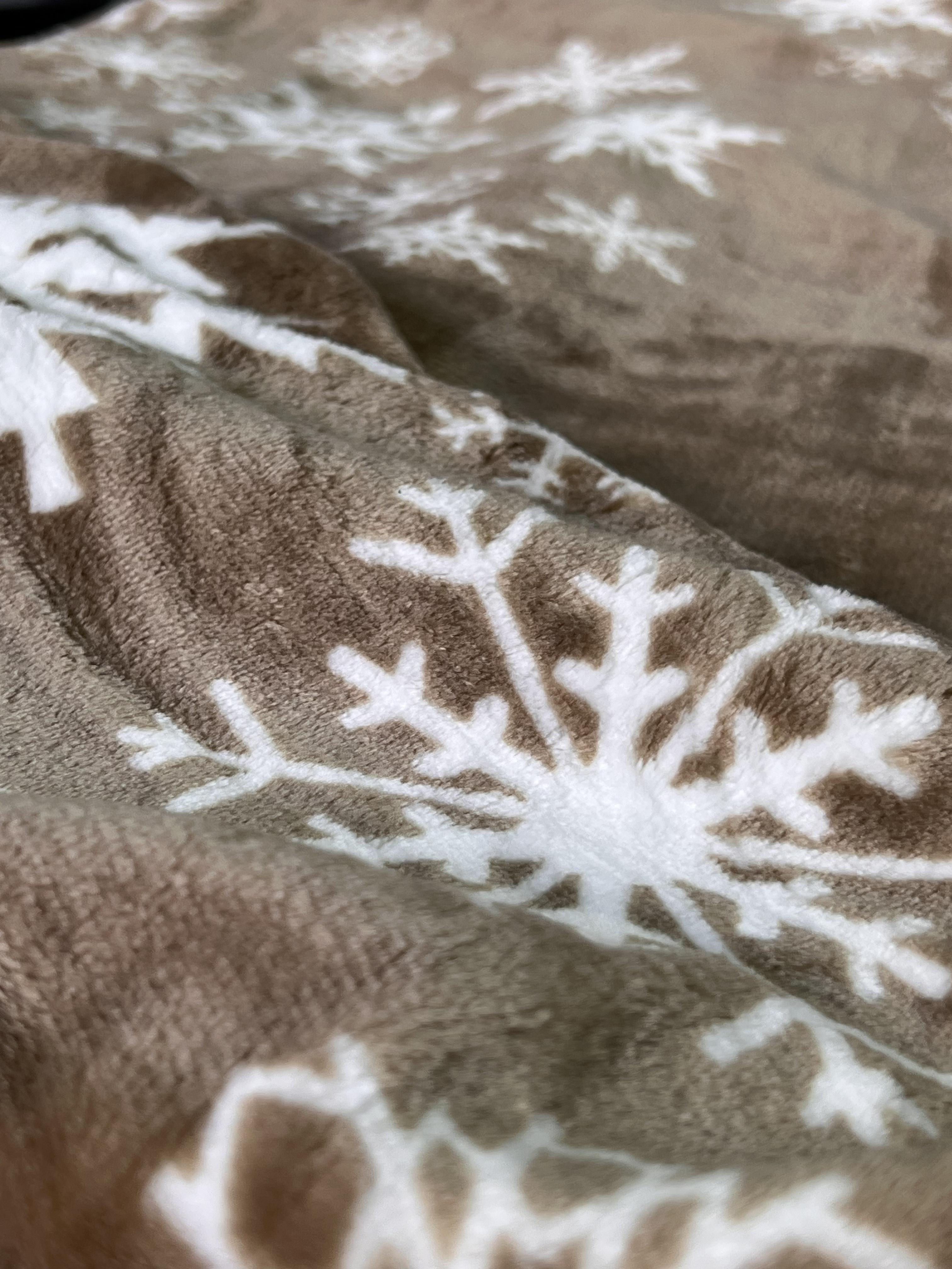 Плед теплий зі сніжинками новорічний 200х215 см Бежевий (2342663450) - фото 4