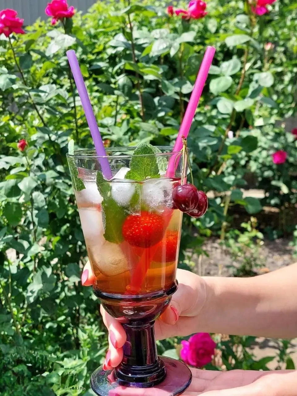 Бокал Атмосфера для вина та коктейлів 550 мл (21-16738-3) - фото 7 Бокал Атмосфера для вина та коктейлів 550 мл (21-16738-3) - фото 7