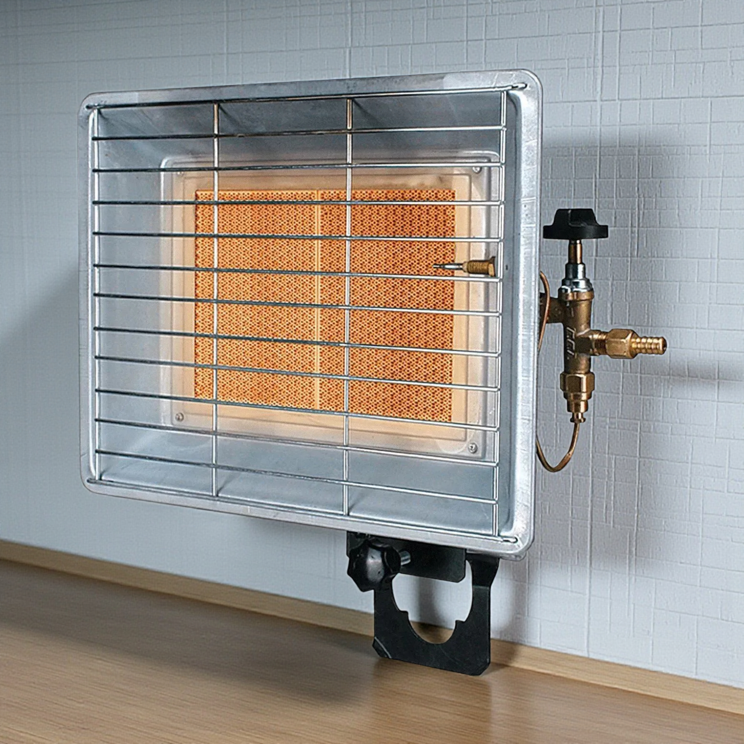 Газовый обогреватель инфракрасный для помещений RAVANSON BRI-85N 3,4 кВт с газовым редуктором Bradas 37 мбар Пропан/Бутан Серебристый (BRI-85N (7) Газовый обогреватель инфракрасный для помещений RAVANSON BRI-85N 3,4 кВт с газовым редуктором Bradas 37 мбар Пропан/Бутан Серебристый (BRI-85N (7)