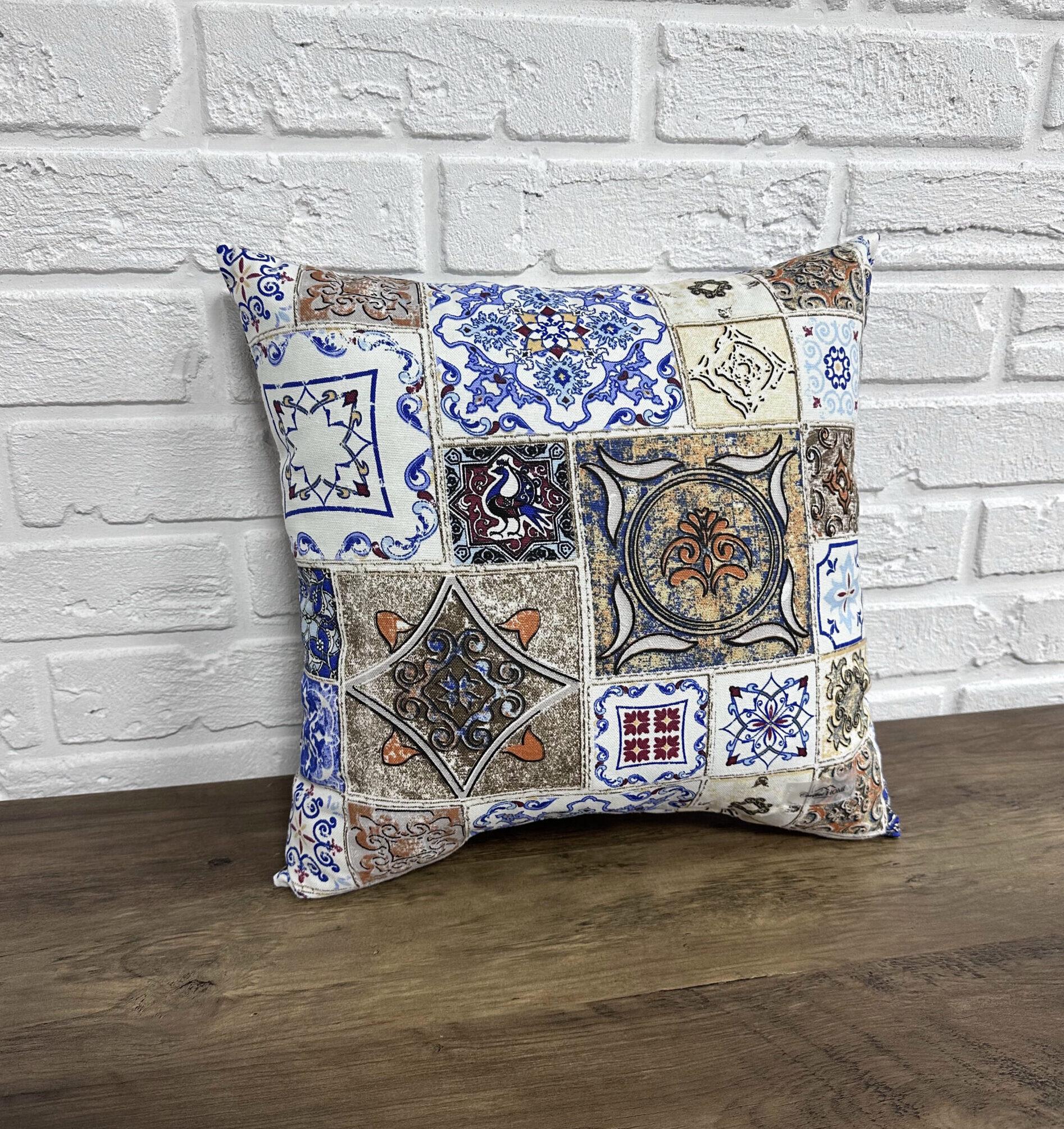 Подушка Comfort Home Spanish tiles 40х40 см