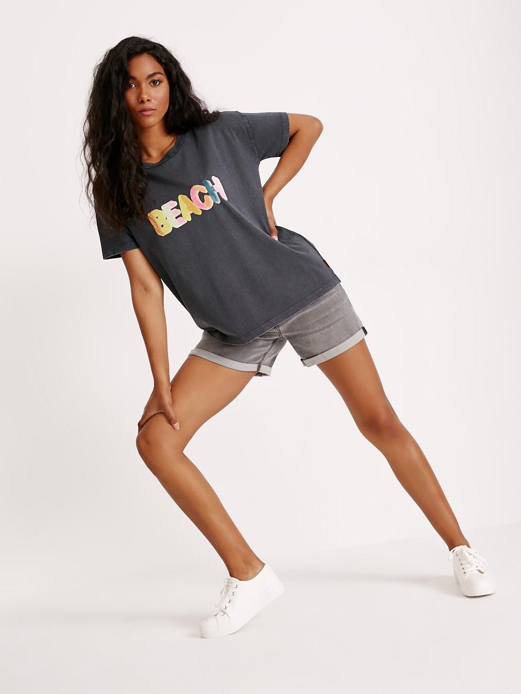 Шорти жіночі Diverse DENIMA джинсові XS Світло-сірий (5902598602671) - фото 2 Шорти жіночі Diverse DENIMA джинсові XS Світло-сірий (5902598602671) - фото 2