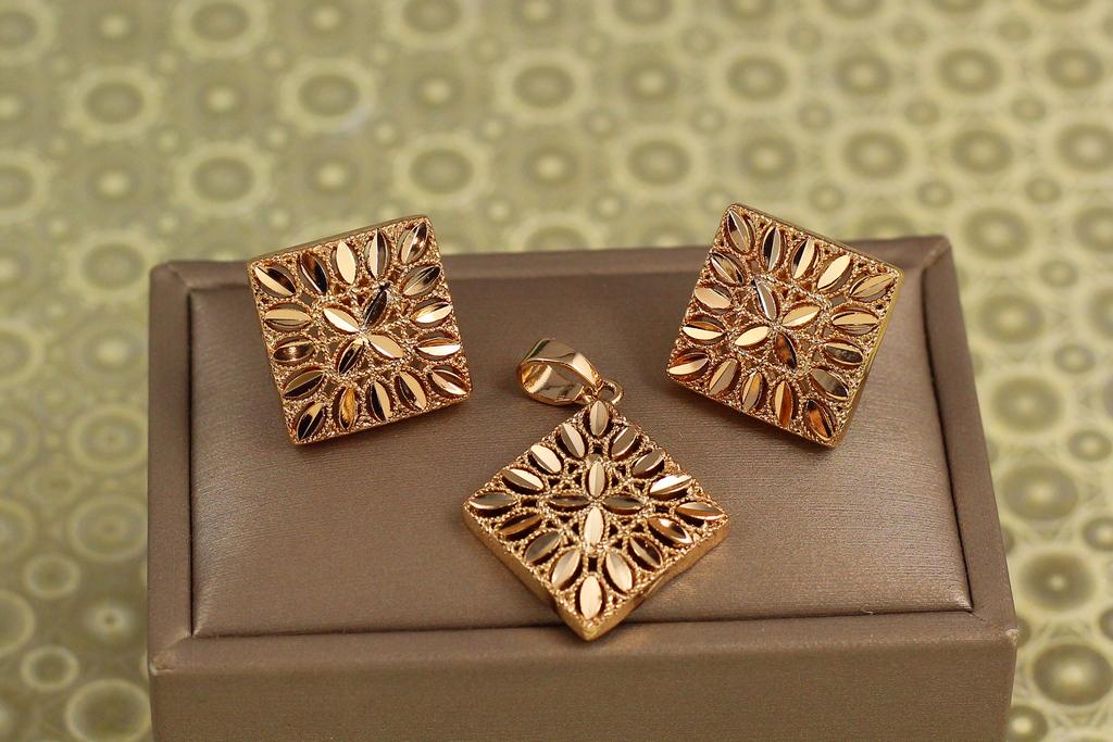 Набор Xuping Jewelry Магия Востока Золотистый (31443223)