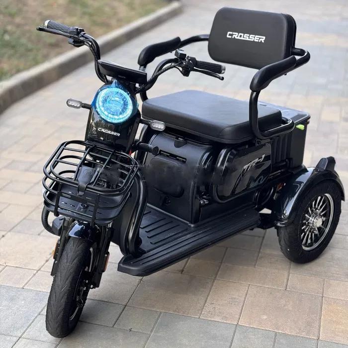 Электроскутер трехколесный Crosser TR1 750W/72V/20Ah Черный - фото 2