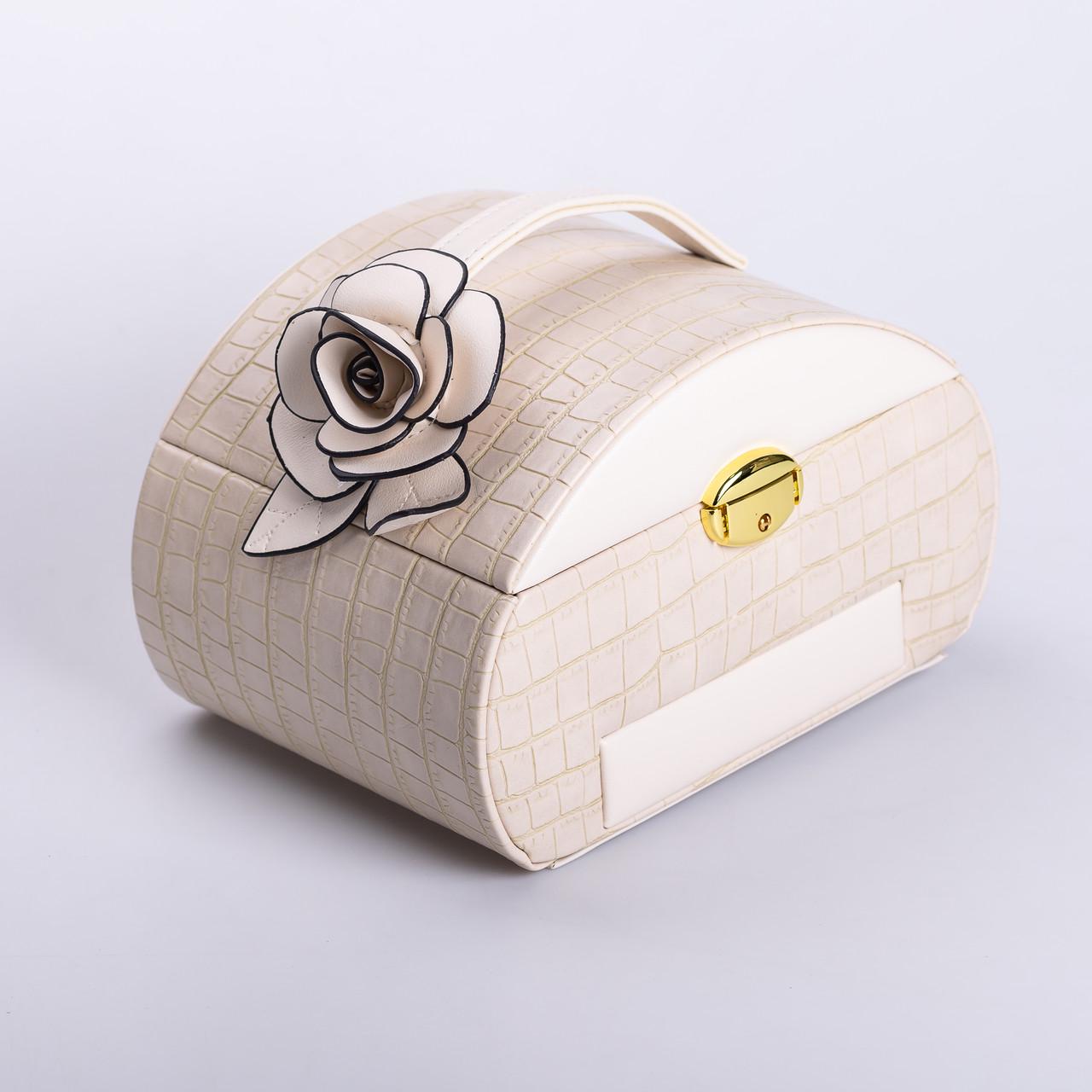 Шкатулка для украшений из эко-кожи 3 яруса с замком Бежевый