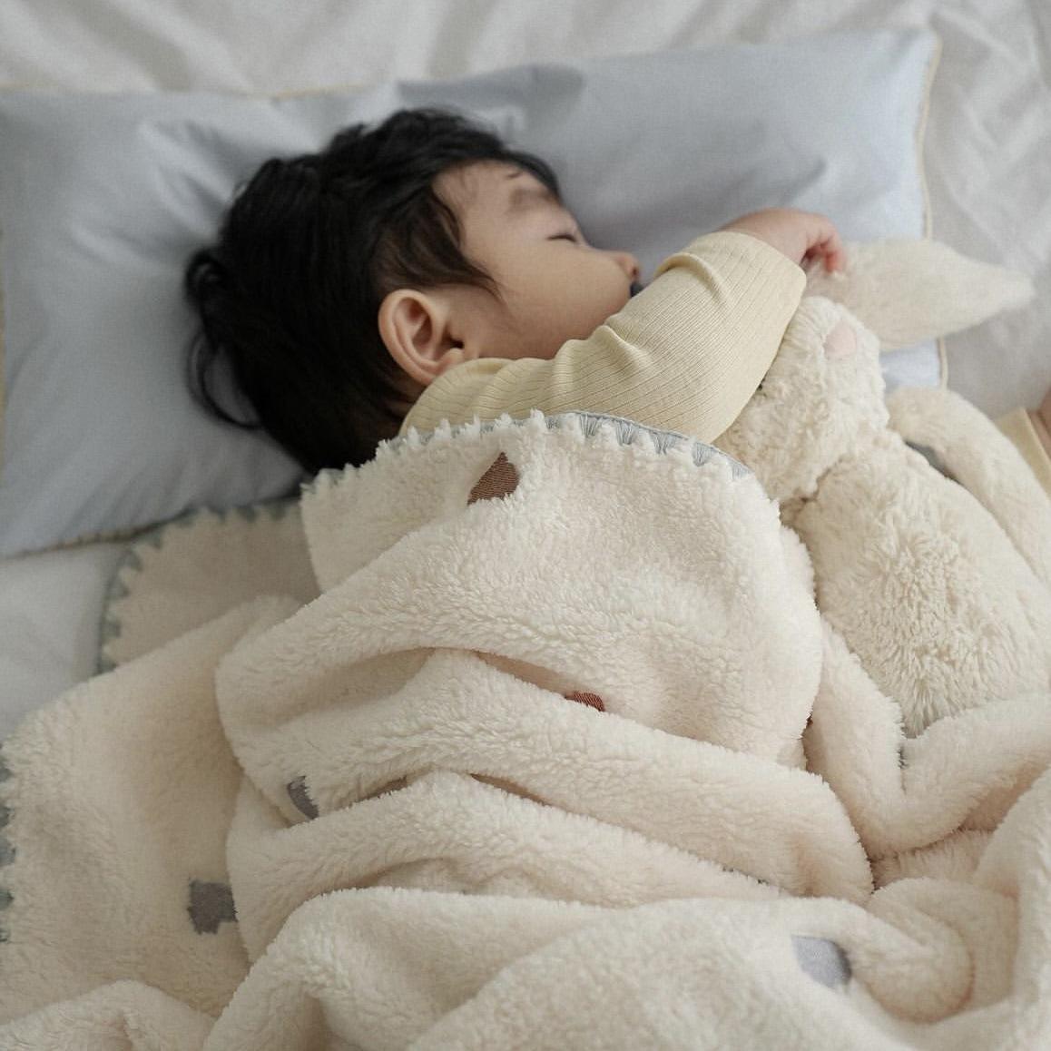 Плед дитячий велсофт 90х130 см Молочний - фото 3 Плед дитячий велсофт 90х130 см Молочний - фото 3