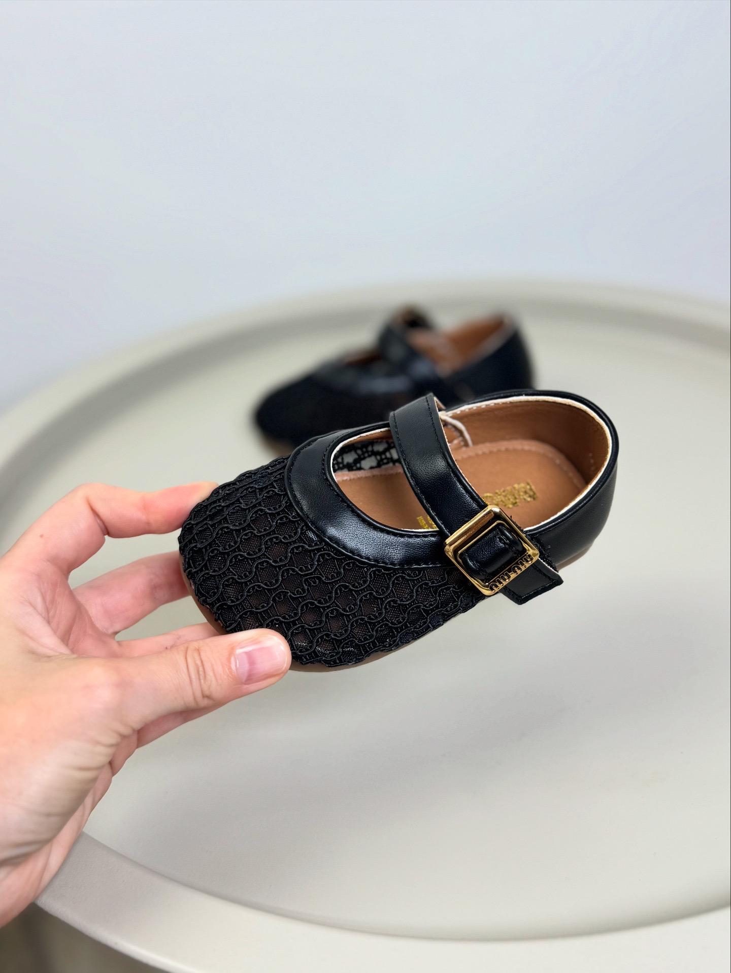 Туфлі дитячі 1574 р. 22 Чорний (27642212) - фото 6 Туфлі дитячі 1574 р. 22 Чорний (27642212) - фото 6