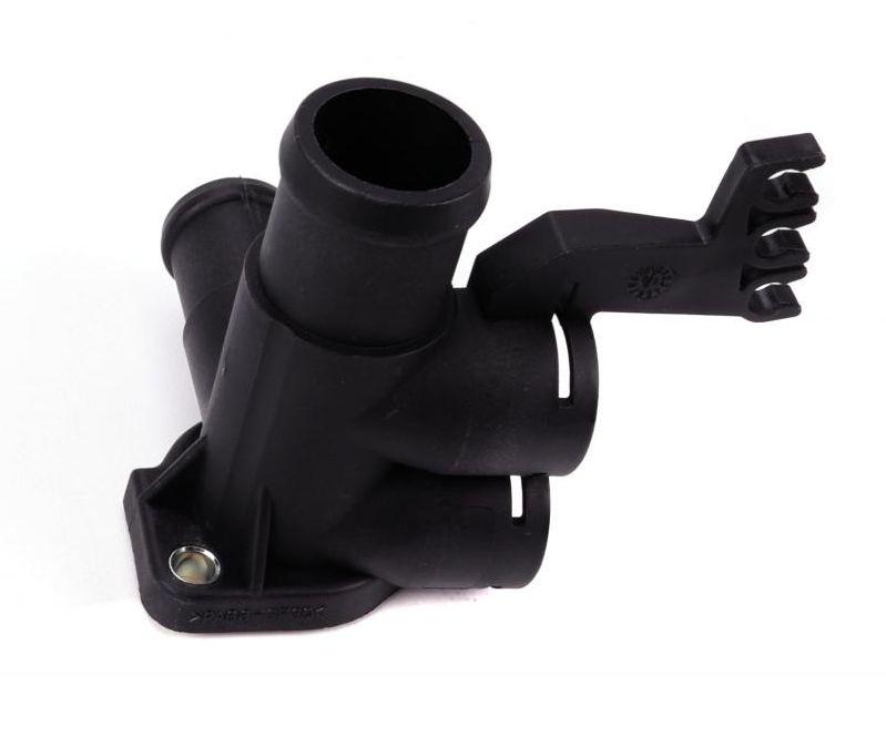 Фланец системы охлаждения Audi 80/100/A6 1.6/2.0i 90-98 100 121 (1054)