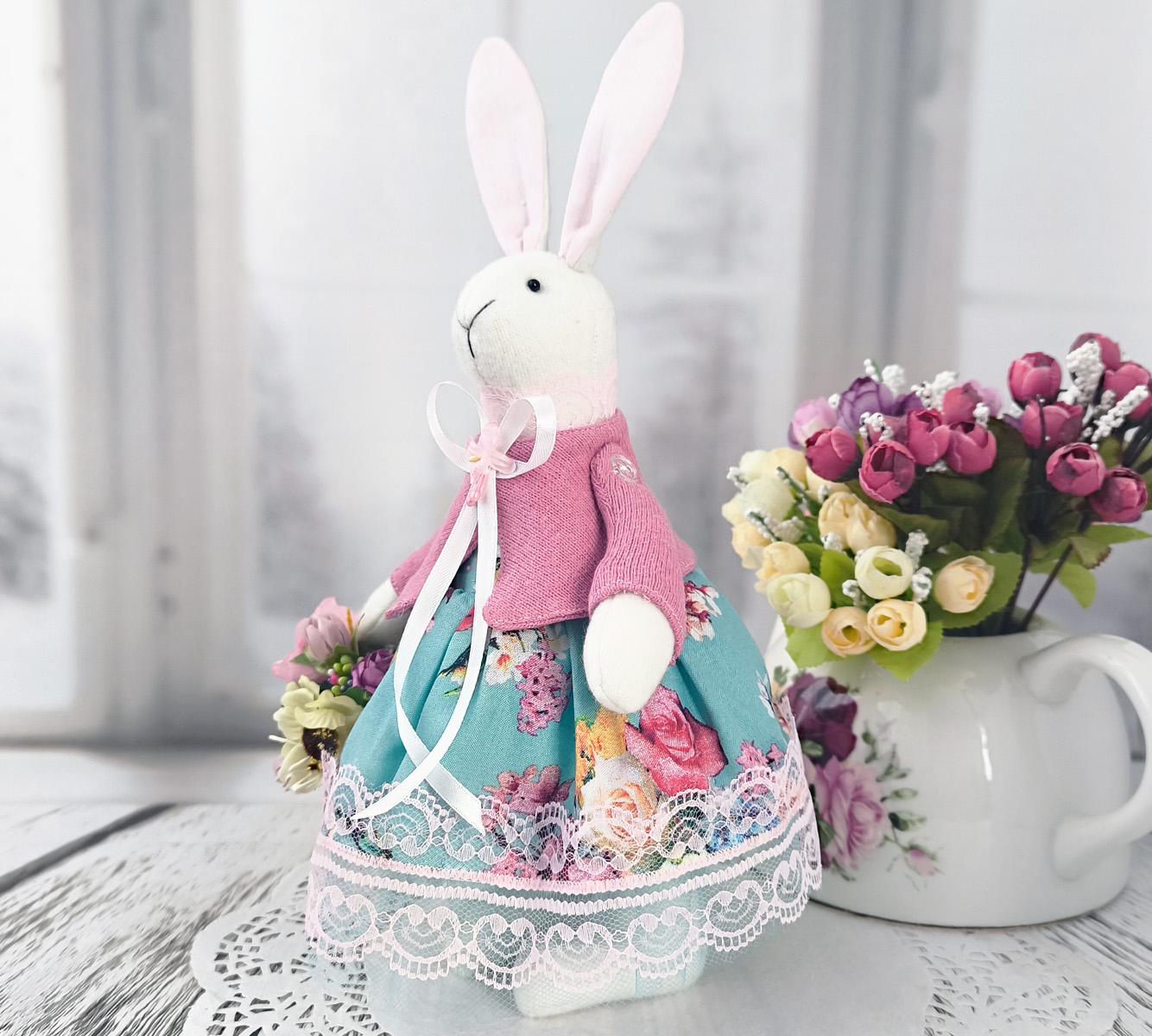 Кукла интерьерная в стиле тильда Зайка цветочница (2516654292)