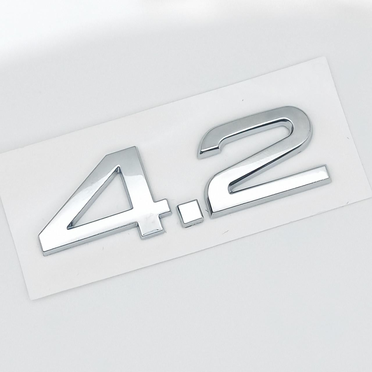 Емблема напис 4,2 Audi ABS 7,2х2,3 см Хром глянцевий (2952708868)