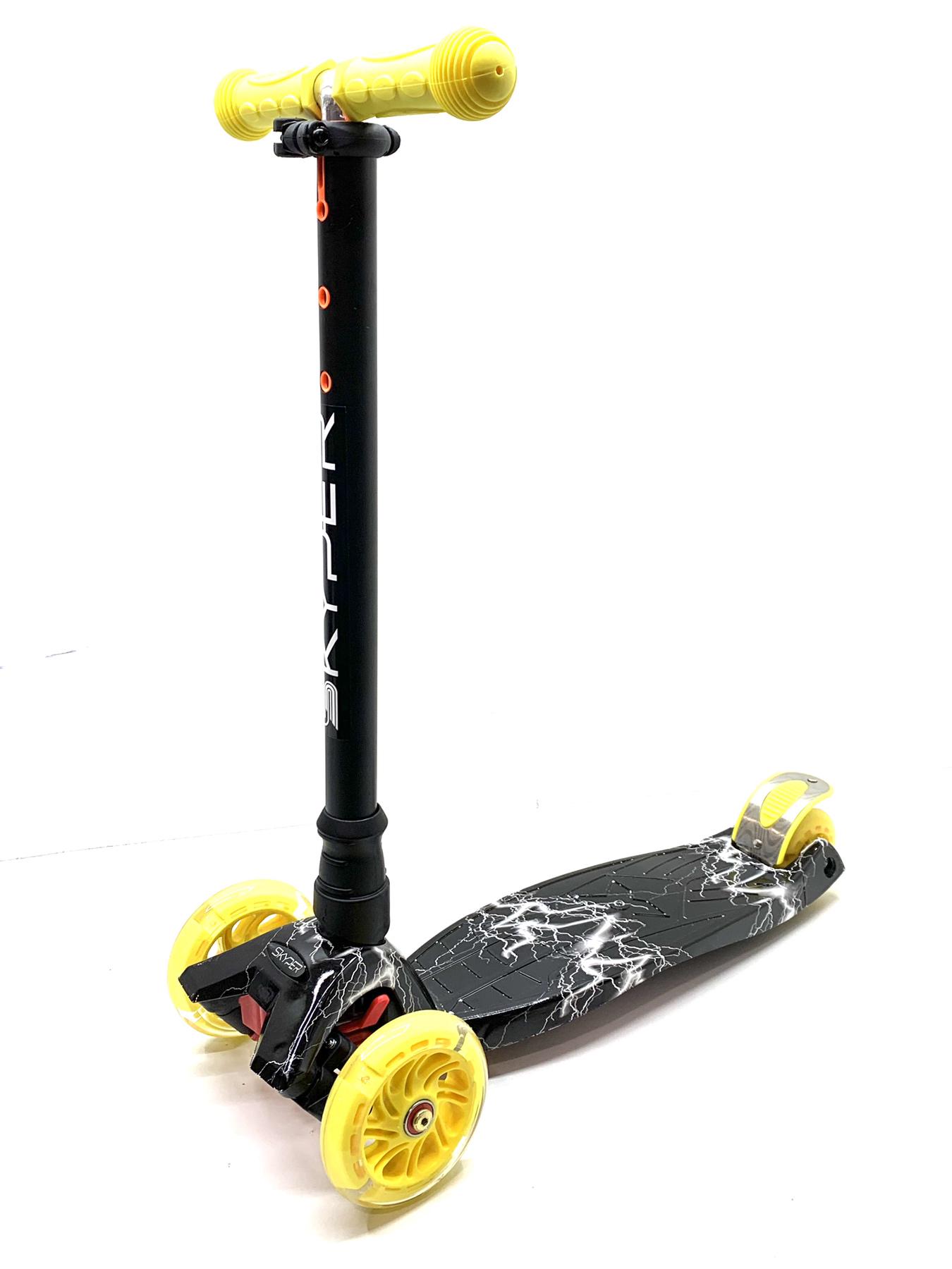 Самокат трехколесный Skyper MAXI колеса PU 120 мм светятся Черно-желтый (113-74156)