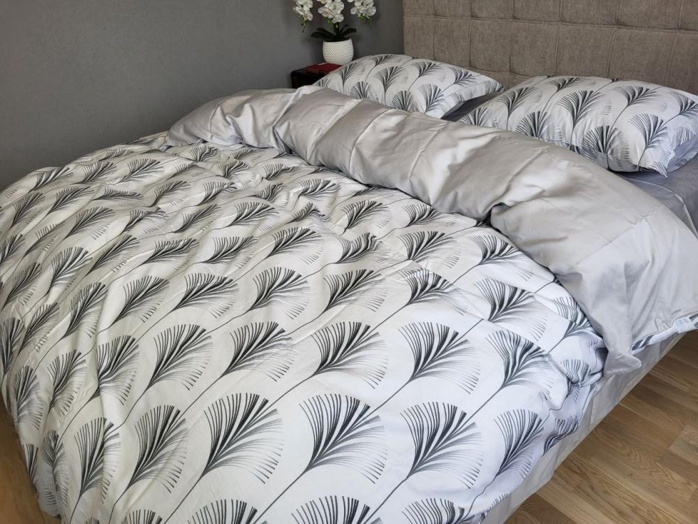 Комплект постельного белья Premium Vivienne евро на резинке сатин