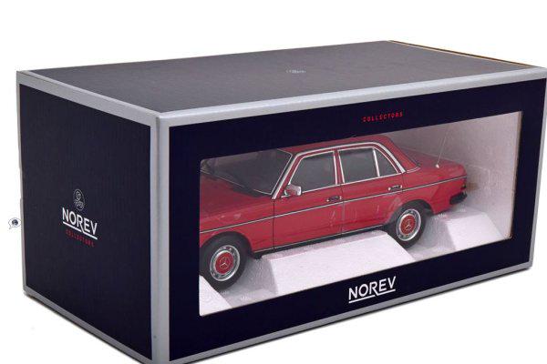 Mercedes-Benz 300SE レッド ミニカー 1/18 Schuco 1:18 Mercedes-Benz 300 SL Coupe (W198) red 450060100 model