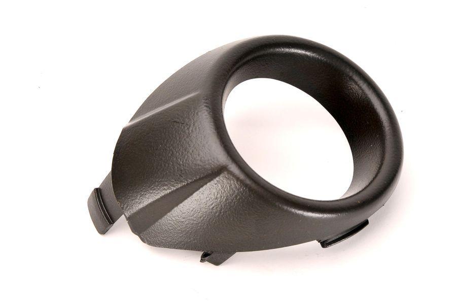 Решетка бампера AVTM Ford Fiesta 09-13 правая окуляр Черный (2810 922)