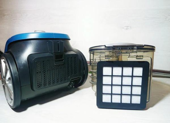 Пилосос з контейнером Rainberg RB-2267 колбовий з регулятором потужності фільтр 4L - 4200 W - фото 6